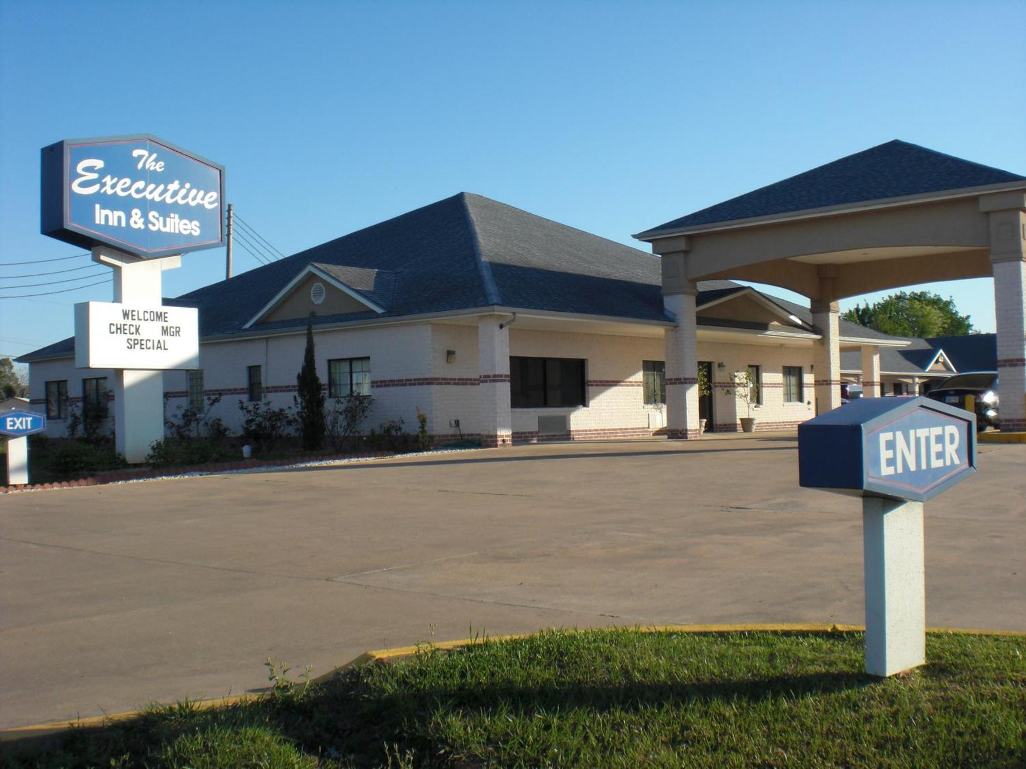 Executive Inn & Suites West Columbia Buitenkant foto