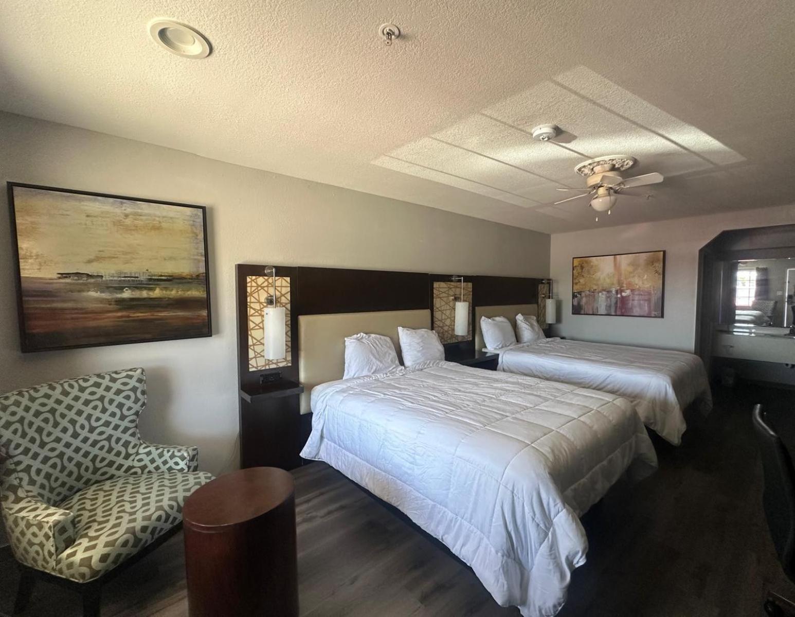 Executive Inn & Suites West Columbia Buitenkant foto
